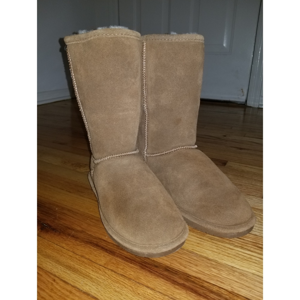 Chestnut Bearpaw Boots